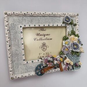 Giovanni Turtle King Unique Collection Flower Garden Wagon Blue Picture Frame